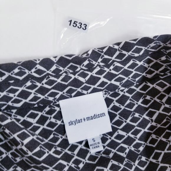 Skylar + Madison Diamond Print Shirred-Waist Mini Dress - Picture 5 of 11